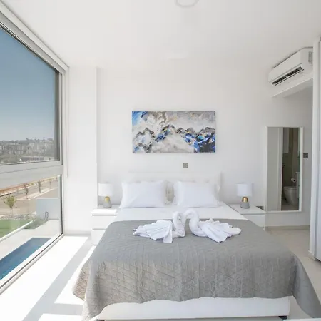 Manta Agrotikos - Stunning 3 Bedroom With Pool