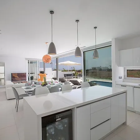 Villa Manta Agrotikos - Stunning 3 Bedroom With Pool