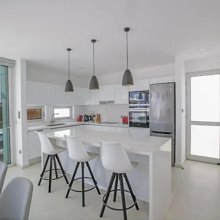 Villa Alana Aq Bp13 Protaras