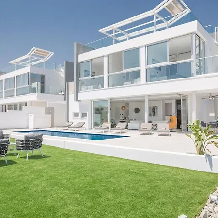 Villa Alana Aq Bp13 * Protaras