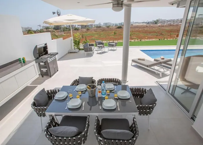 Manta Agrotikos - Stunning 3 Bedroom With Pool Villa *